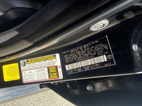 Used 2025 Toyota Camry LE FWD image 29