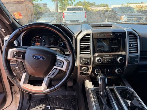 Used 2018 Ford F150 Platinum w/ Equipment Group 701A Luxury AWD/4WD image 8