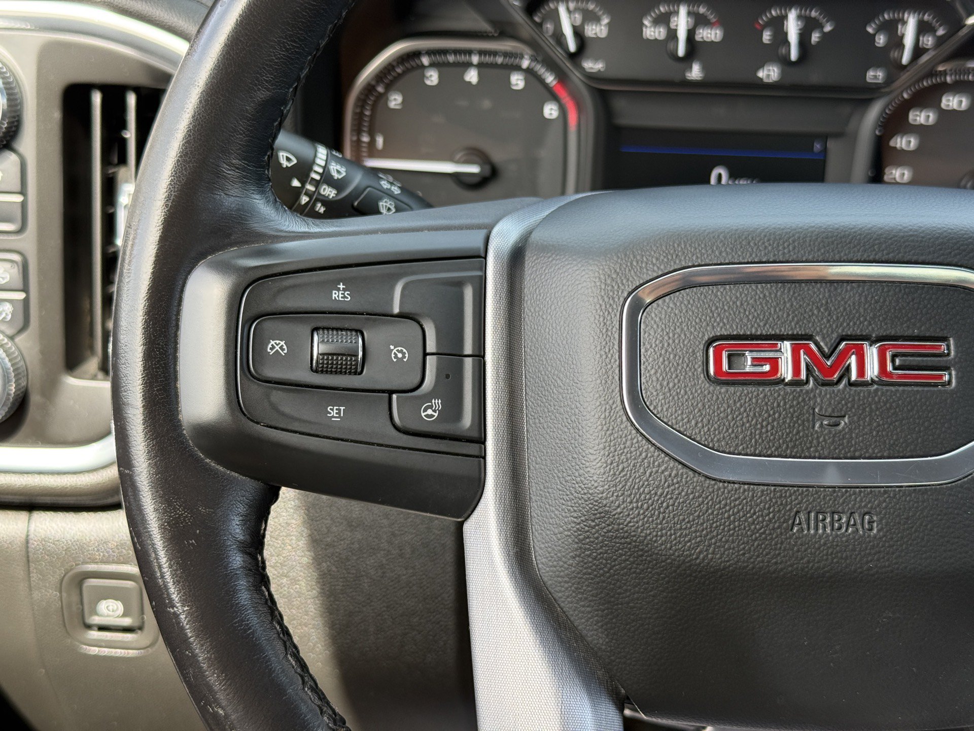 Used 2022 GMC Sierra 2500 SLE w/ SLE Convenience Package AWD/4WD image 18