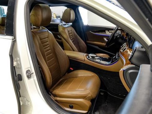 Used 2018 Mercedes-Benz E 300 w/ Premium 1 Package image 45
