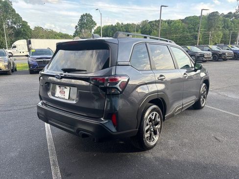Certified 2025 Subaru Forester Premium AWD/4WD image 3