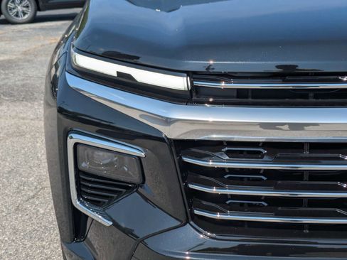 New 2026 Chevrolet Traverse High Country FWD image 10