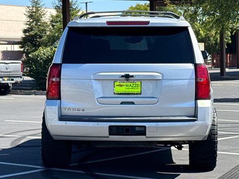 Used 2019 Chevrolet Tahoe LT w/ Max Trailering Package AWD/4WD image 12