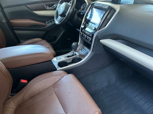Used 2019 Subaru Ascent Touring w/ Popular Package #3 AWD/4WD image 18