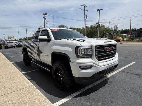 Used 2017 GMC Sierra 1500 4x4 Double Cab w/ Elevation Edition image 6