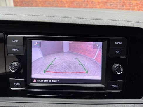 Used 2024 Volkswagen Jetta Sport FWD image 20