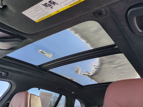 New 2026 BMW X5 xDrive50e w/ Executive Package image 19