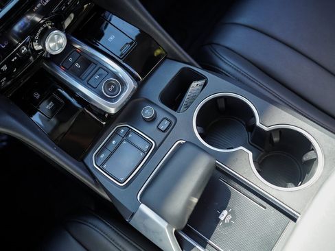 Used 2024 Acura MDX FWD image 35