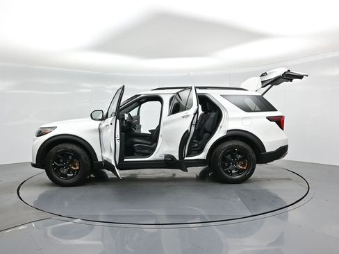 New 2026 Ford Explorer Tremor w/ Tremor Ultimate Package image 39