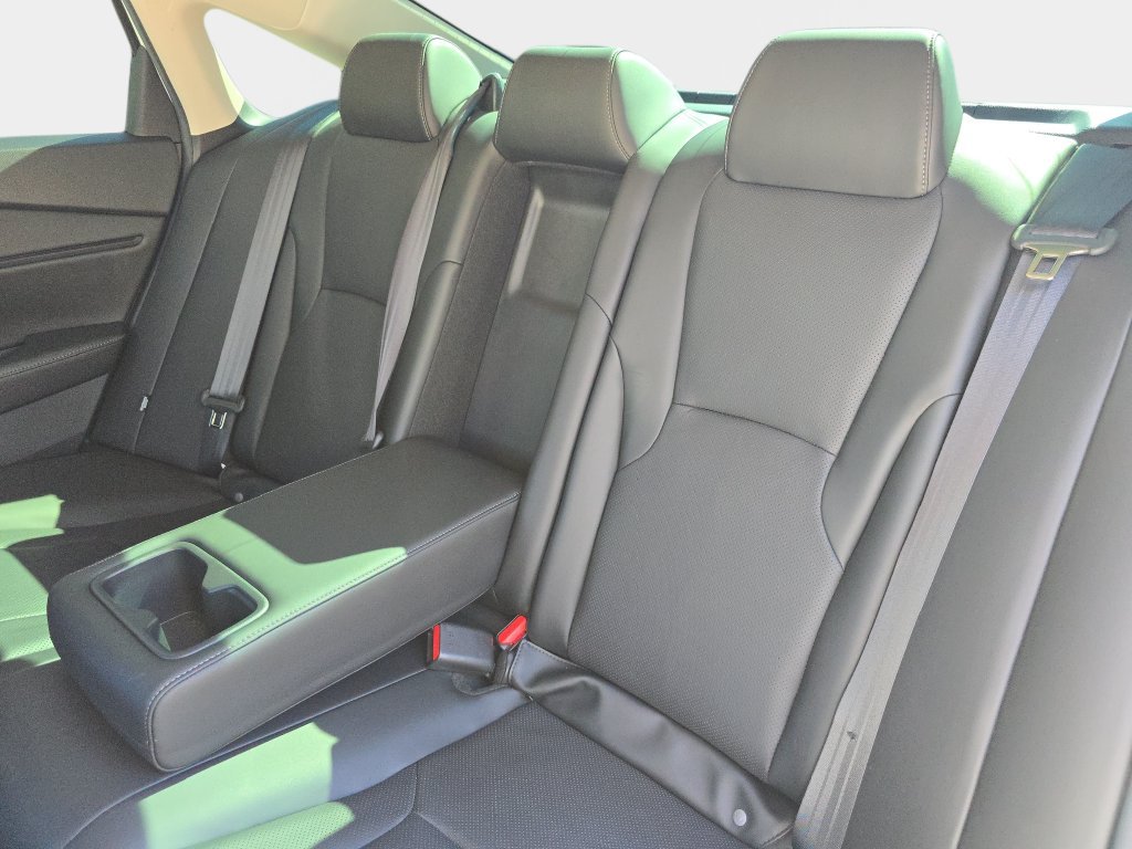 Used 2024 Honda Accord Touring image 17