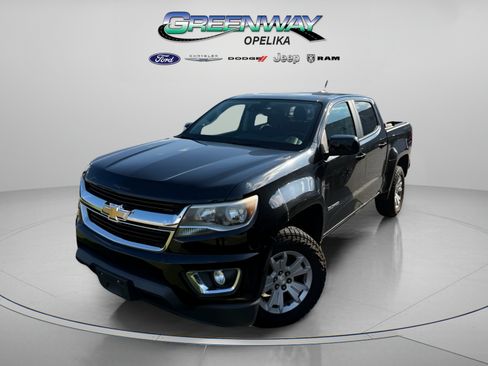Used 2017 Chevrolet Colorado LT w/ LT Convenience Package RWD image 6