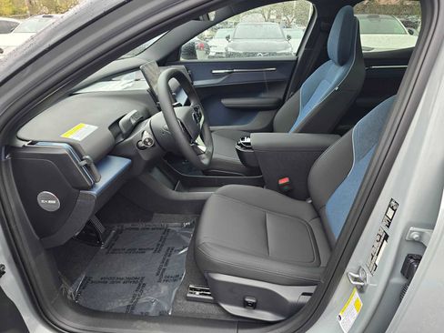 New 2026 Volvo EX30 Plus w/ Climate Package AWD/4WD image 20