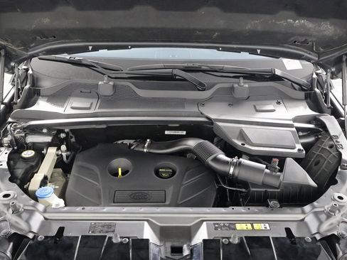 Used 2017 Land Rover Discovery Sport HSE AWD/4WD image 15