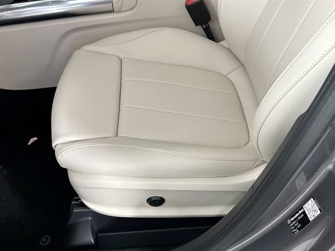 New 2026 Mercedes-Benz GLA 250 image 19