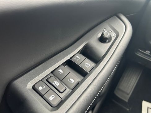 New 2025 Jeep Grand Cherokee L Limited image 16