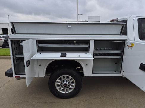 New 2026 GMC Sierra 2500 Pro w/ Convenience Package AWD/4WD image 6
