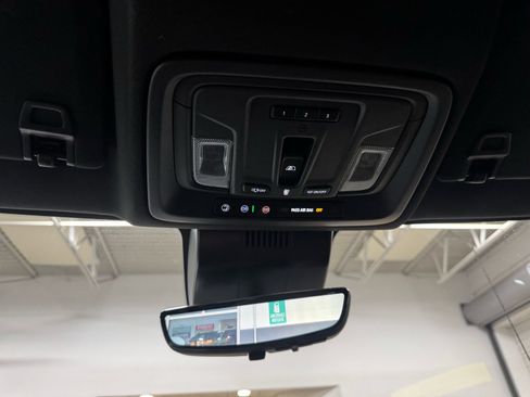 Used 2024 GMC Sierra 1500 AT4 w/ Technology Package image 21