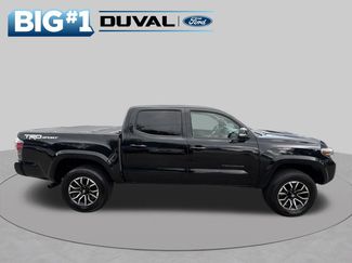 Used 2022 Toyota Tacoma TRD Sport w/ Technology Package RWD video 2