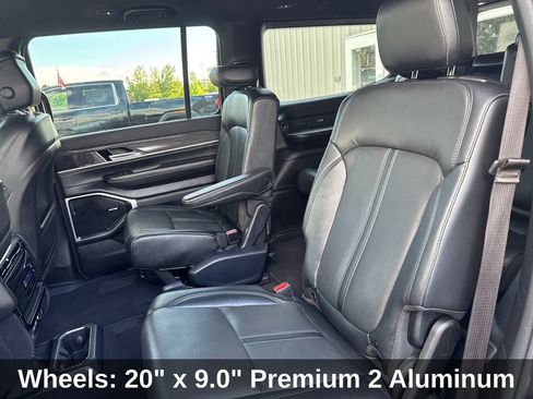 Used 2022 Jeep Wagoneer Series III w/ Flexible Seating Group AWD/4WD image 24