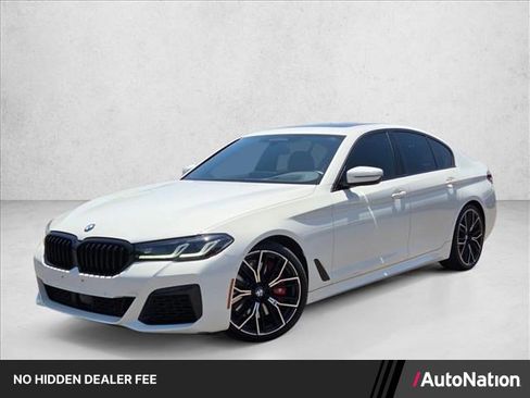 Used 2022 BMW M550i xDrive AWD/4WD image 1
