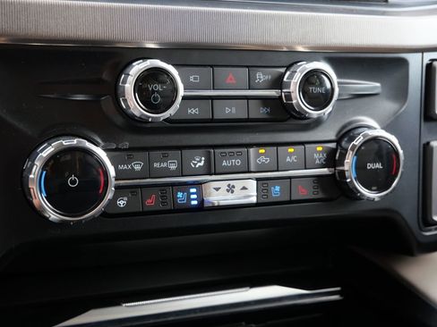 New 2026 Ford F250 Platinum w/ Platinum Plus Package AWD/4WD image 26