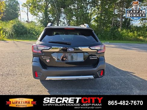 Used 2020 Subaru Outback Touring XT AWD/4WD image 6