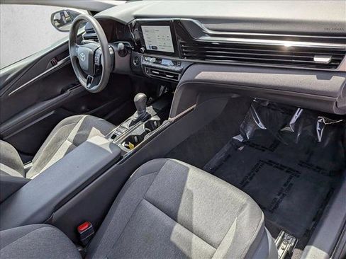 Used 2025 Toyota Camry LE FWD image 27