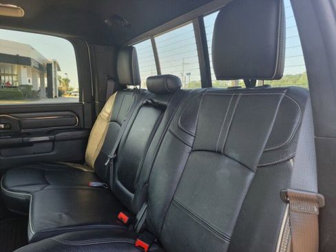 Used 2022 RAM 2500 Limited AWD/4WD image 25