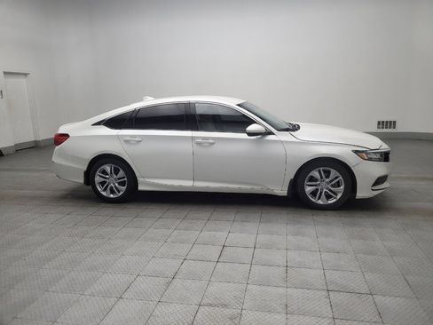Used 2019 Honda Accord LX image 11