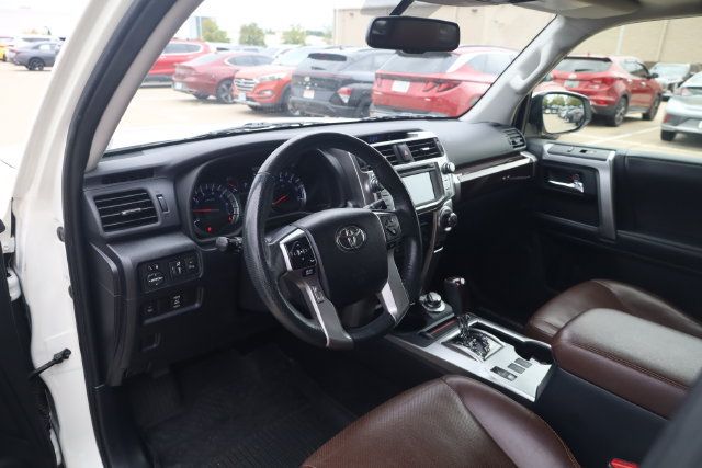 Used 2018 Toyota 4Runner Limited w/ Convenience Package AWD/4WD image 9