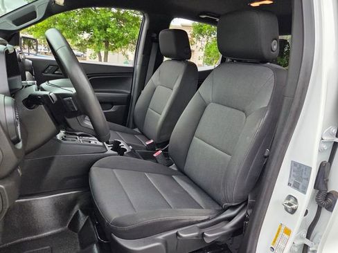 Used 2023 Chevrolet Colorado W/T RWD image 7