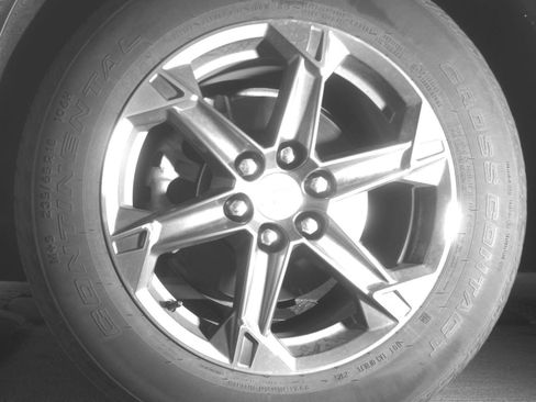 Used 2025 Chevrolet Blazer LT FWD image 14