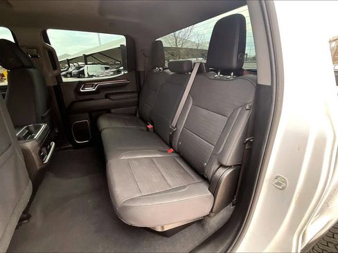 Used 2023 Chevrolet Silverado 1500 RST w/ Z71 Off-Road Package image 19