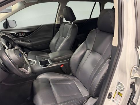 Certified 2022 Subaru Outback Limited image 12