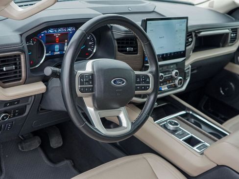 Certified 2024 Ford Expedition Max Limited RWD image 9