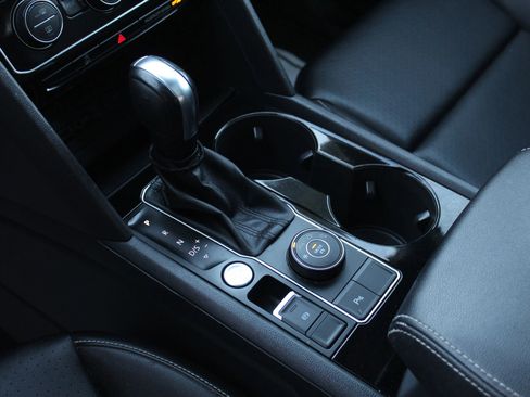 Used 2021 Volkswagen Atlas SEL image 26