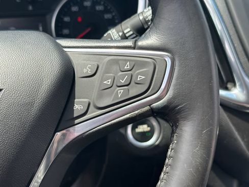 Used 2019 Chevrolet Equinox LT FWD image 33