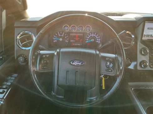 Used 2016 Ford F450 Platinum w/ FX4 Off Road Package AWD/4WD image 18