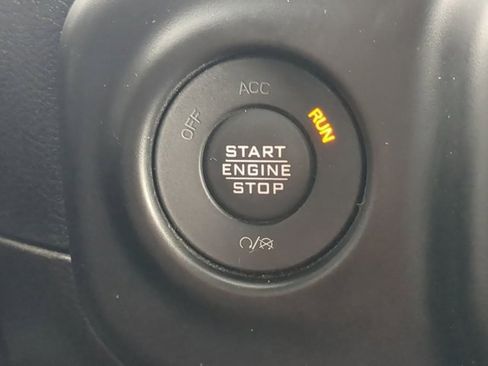 Used 2023 Jeep Wrangler Sport S image 28