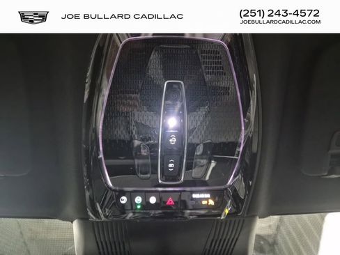 New 2026 Cadillac Vistiq Luxury w/ LPO, Floor Liner Package image 42