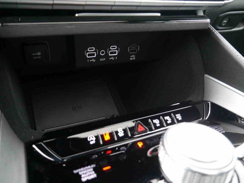 New 2025 Jeep Wagoneer L Series II w/ Convenience Group I image 33