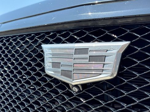 Used 2023 Cadillac Escalade Sport Platinum w/ LPO, ONYX Package AWD/4WD image 14
