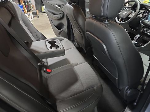 Used 2023 Buick Encore GX Select w/ Sport Touring Package FWD image 11