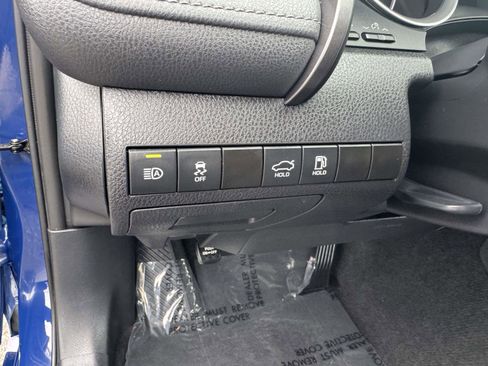 Certified 2023 Toyota Camry LE image 24