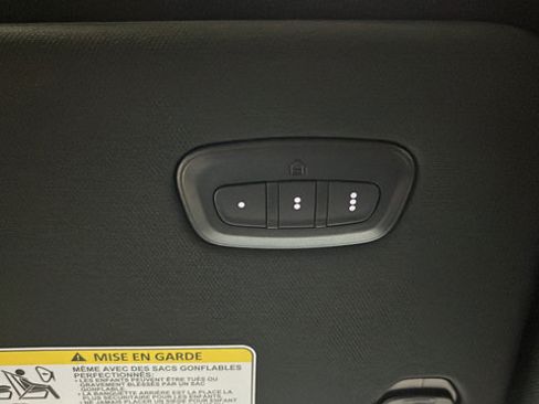 Used 2025 RAM 1500 Big Horn AWD/4WD image 34