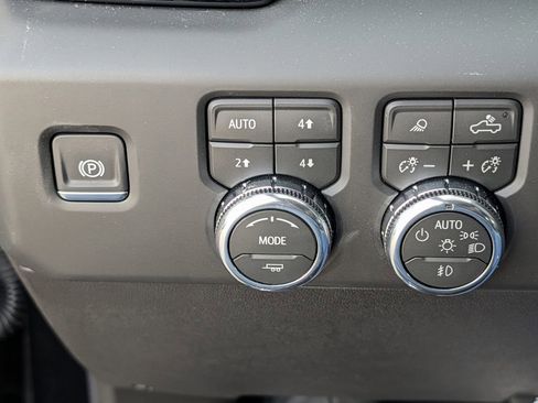 New 2026 GMC Sierra 2500 AT4 w/ AT4 Premium Plus Package image 21