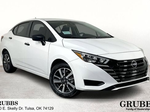 New 2025 Nissan Versa S w/ Trunk Package image 2