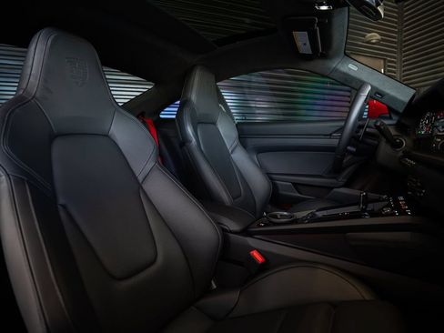 Certified 2026 Porsche 911 Carrera GTS RWD image 28