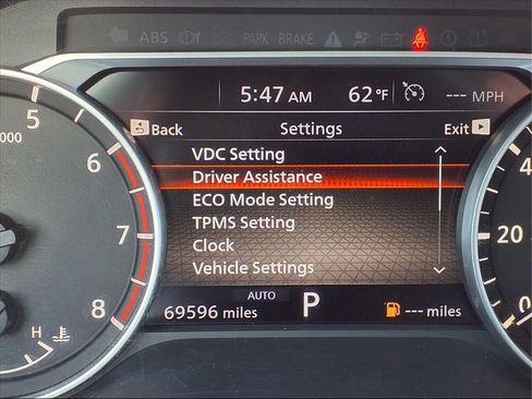 Used 2023 Nissan Rogue S image 28