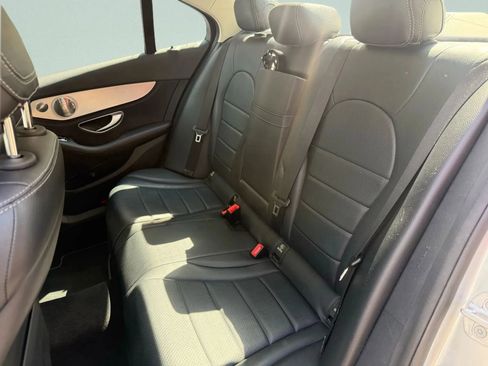 Used 2016 Mercedes-Benz C 300 4MATIC Sedan image 28